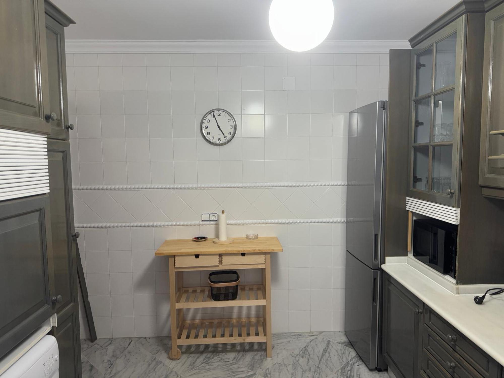 Encanto Urbano: Piso Centrico Totalmente Equipado Лебриха Екстериор снимка